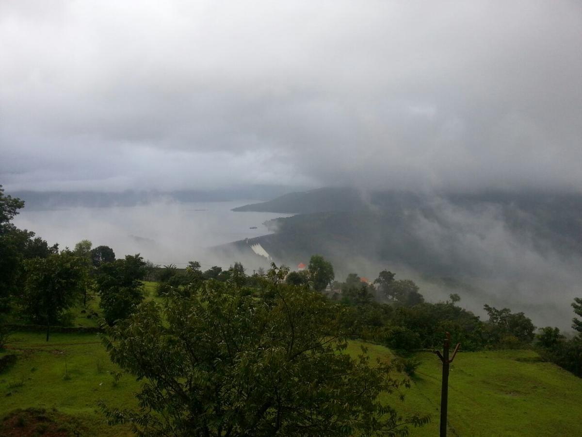 Koynanagar Koyna Lake Resort מראה חיצוני תמונה