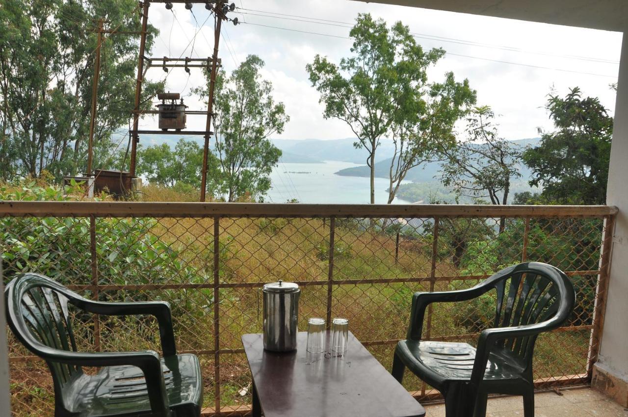 Koynanagar Koyna Lake Resort מראה חיצוני תמונה